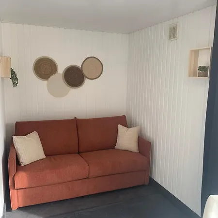 Cosy Au Coeur De דירה