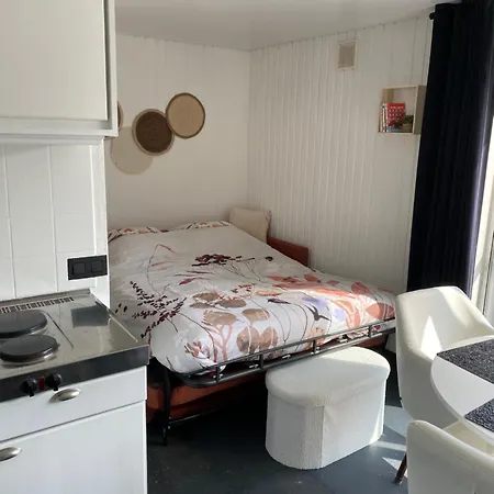 Cosy Au Coeur De דירה